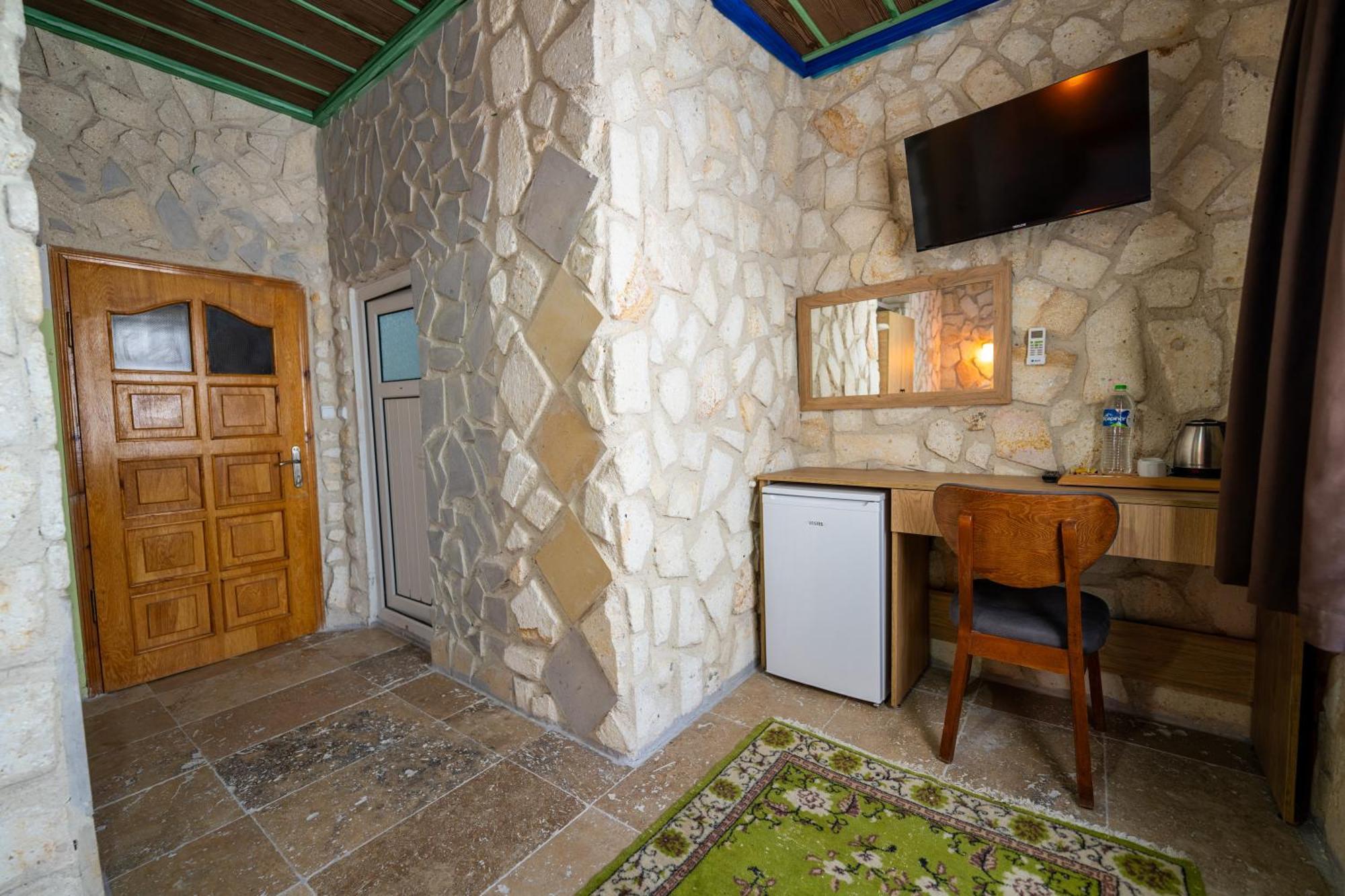 Hotels Crazy Horse Ortahisar Exterior photo